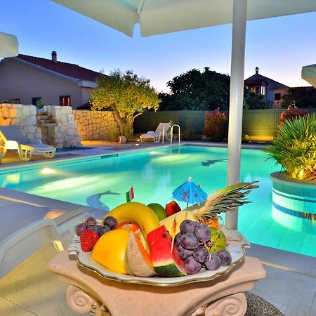 Villa Dalmatina Zadar Mit Pool Exteriör bild