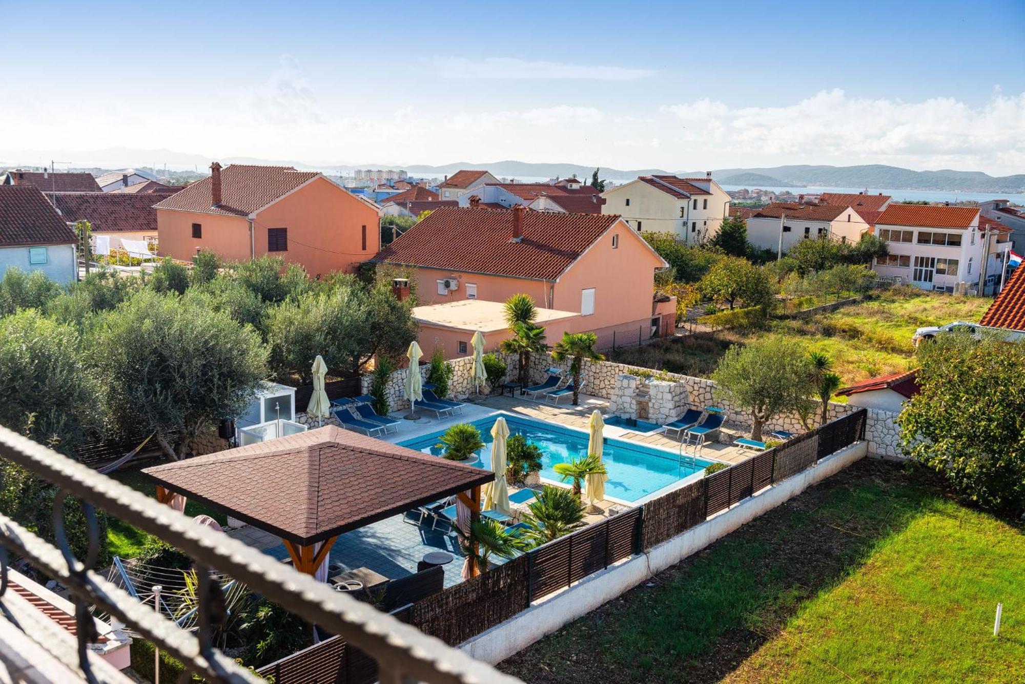 Villa Dalmatina Zadar Mit Pool Exteriör bild