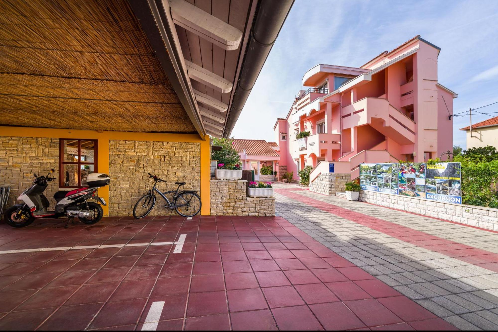 Villa Dalmatina Zadar Mit Pool Exteriör bild