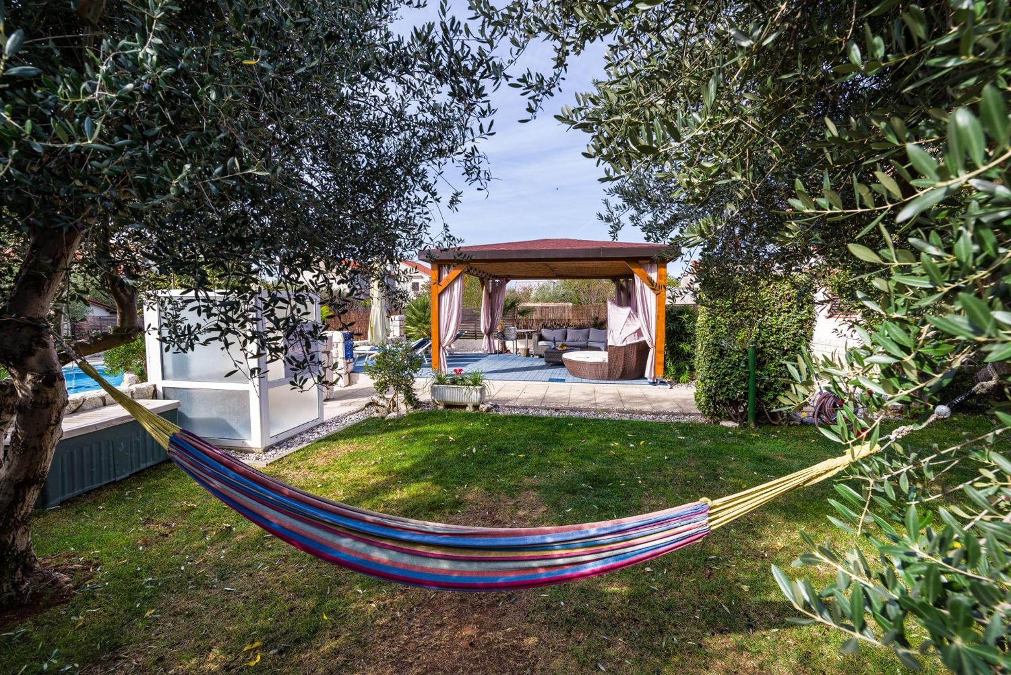 Villa Dalmatina Zadar Mit Pool Exteriör bild