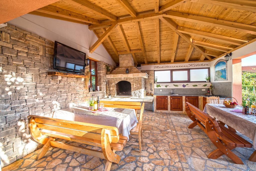 Villa Dalmatina Zadar Mit Pool Exteriör bild