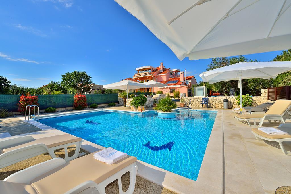 Villa Dalmatina Zadar Mit Pool Exteriör bild