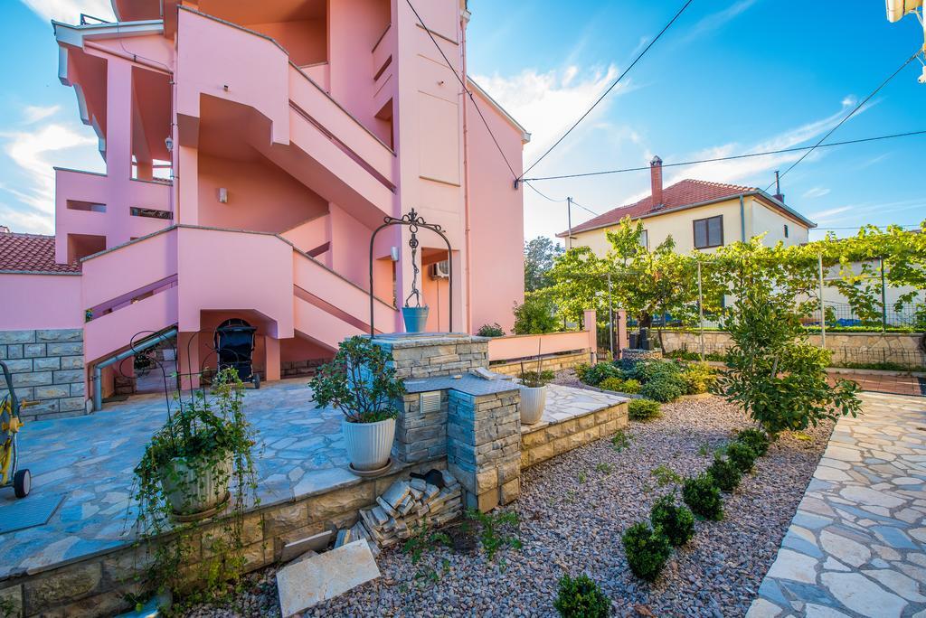 Villa Dalmatina Zadar Mit Pool Exteriör bild