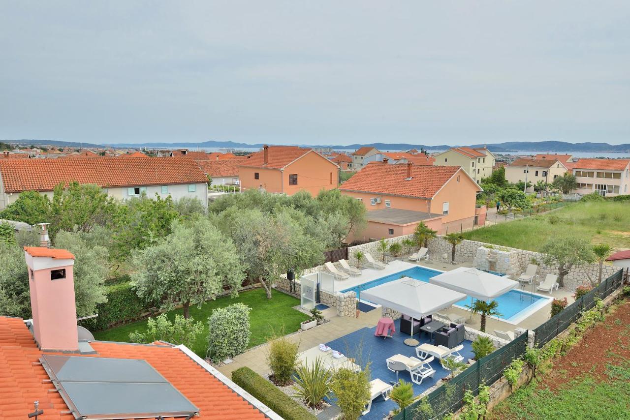 Villa Dalmatina Zadar Mit Pool Exteriör bild